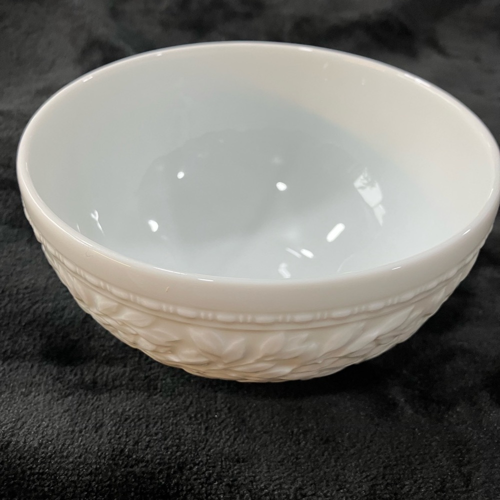 Elegant White Textured Bowl by Bernardaud inspired by the Louvre Museum Limoges